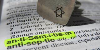 רוח נשברה ב': השתקה אנטישמית