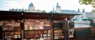 LE RECUEIL DE PARIS : LA RECONVERSION DES BOUQUINISTES
