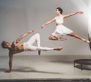 JOURNAL DE LA PERPELEXITE : LA DANSE DE LA VERTU