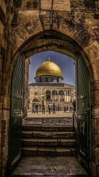 MEMOIRES DE JERUSALEM : UN PALIMPSESTE ARCHITECTURAL
