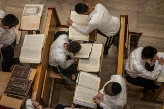 VARIATION JUDAIQUE : L’IDOLATRIE DE LA TORAH