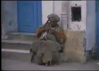 RATURES DE DERBALA : PLIER LE DIVAN
