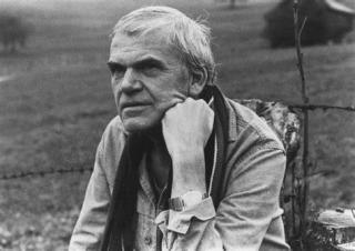 NOTE DE LECTURE : MILAN KUNDERA, L’INSOUTENABLE LEGERETE DE L’ETRE (1984)