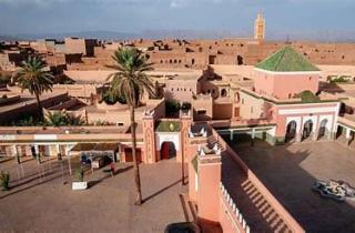 JOURNAL DE LA PERPLEXITE : UN CARAVANSERAIL DES FOUS